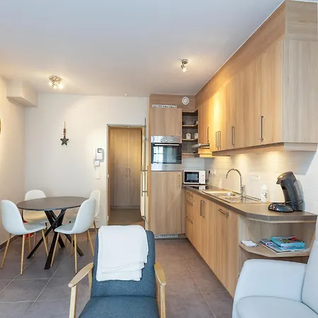 Family Home, Apartman Westende